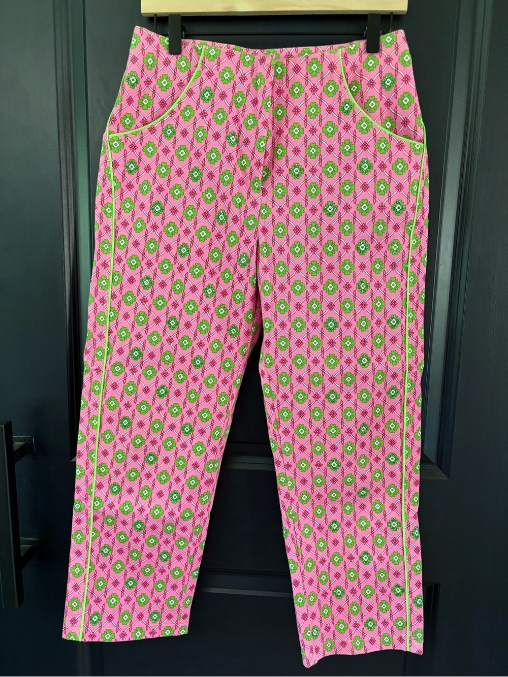 Y2K Vanity Collection Pink Green Floral Capri Pants Medium Retro Stretch Cotton